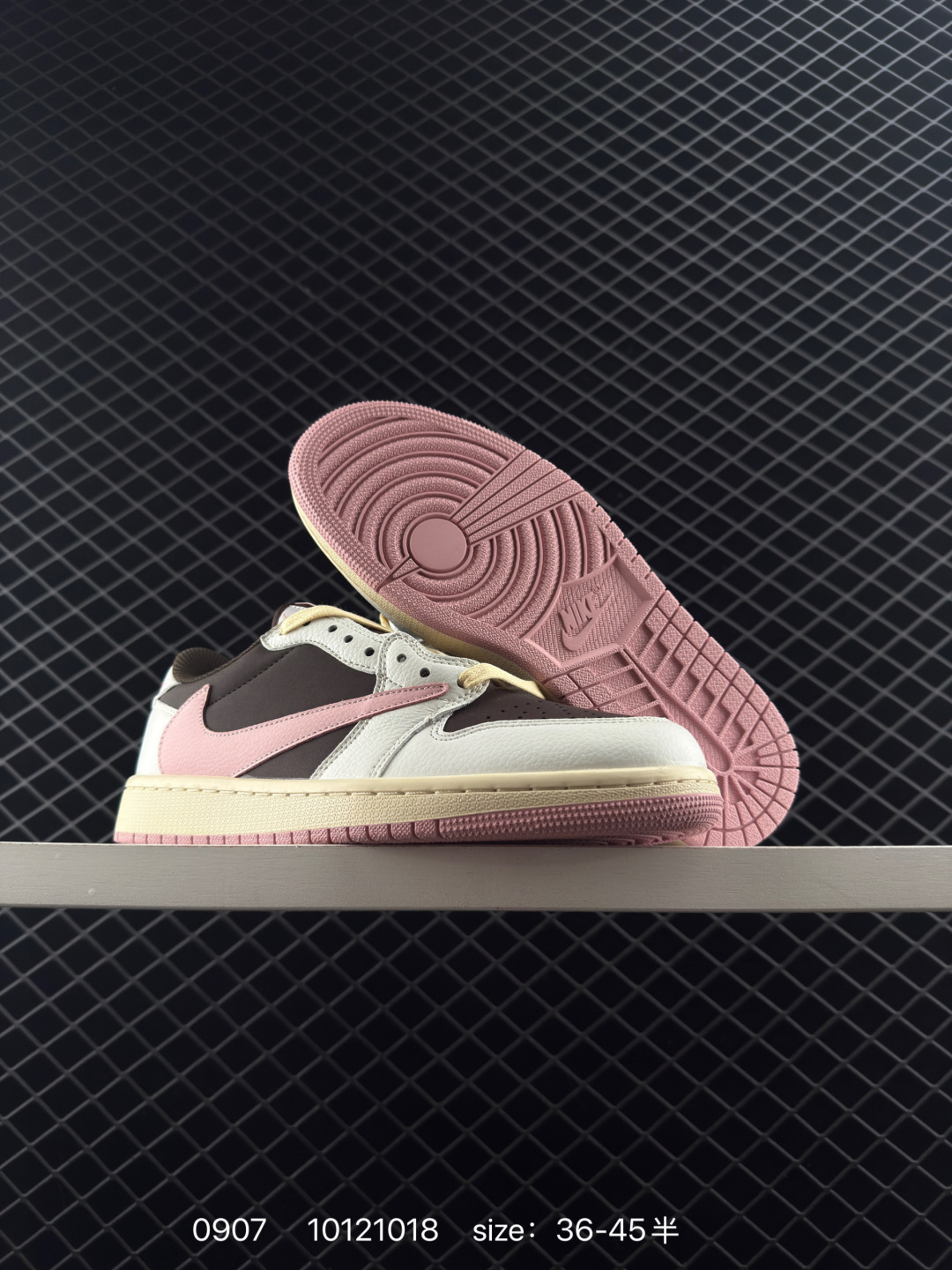 Travis Scott x Nike Wmns Air Jordan 1 Low OG